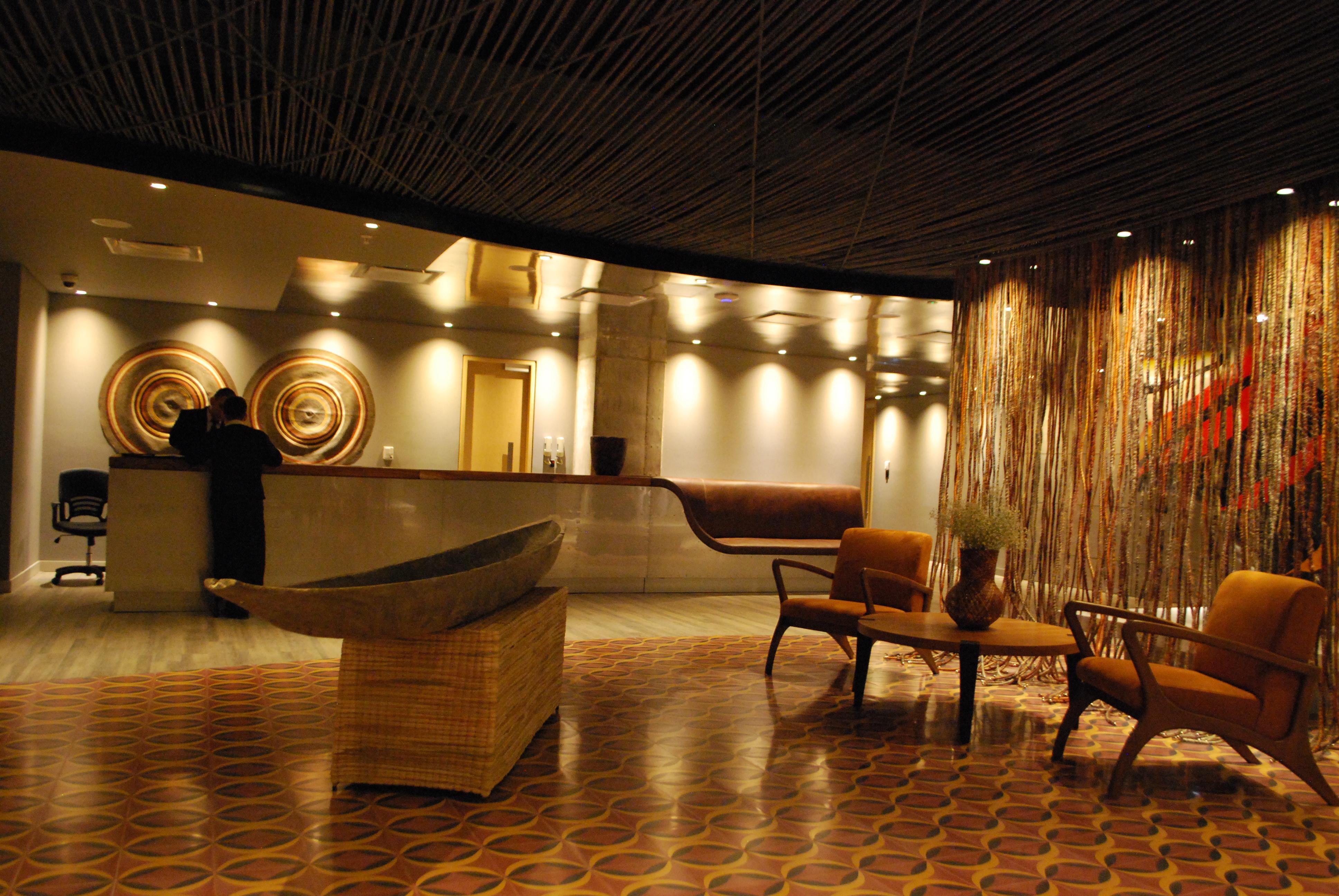Movich Buro 51 Hotel Barranquilla  Exterior photo The interior of the lounge