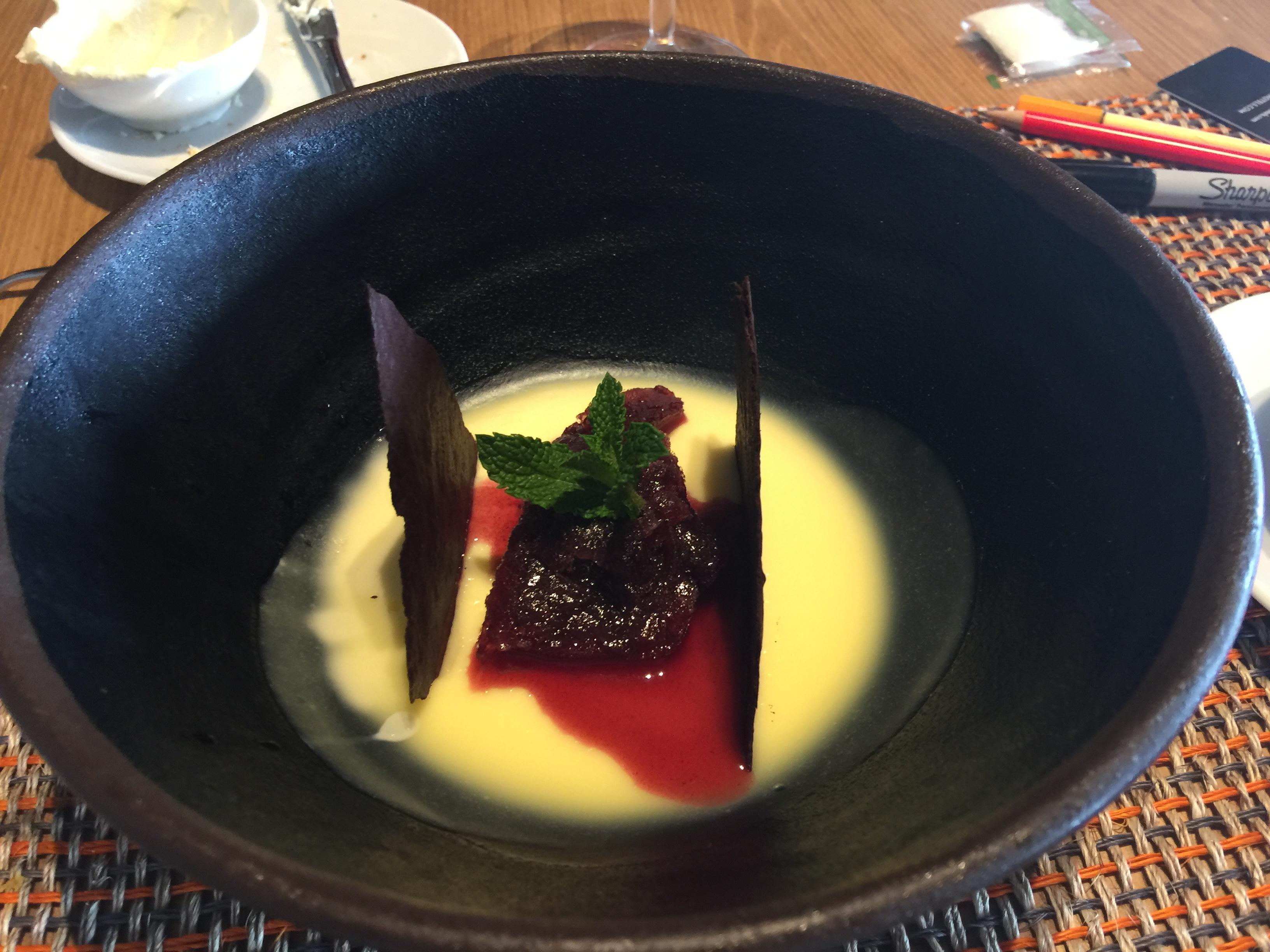 Movich Buro 51 Hotel Barranquilla  Exterior photo A dessert at the restaurant